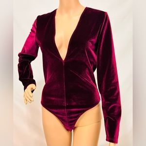 Express Burgundy Velvet Plunge Neckline Long Sleeve Thong Bodysuit Medium